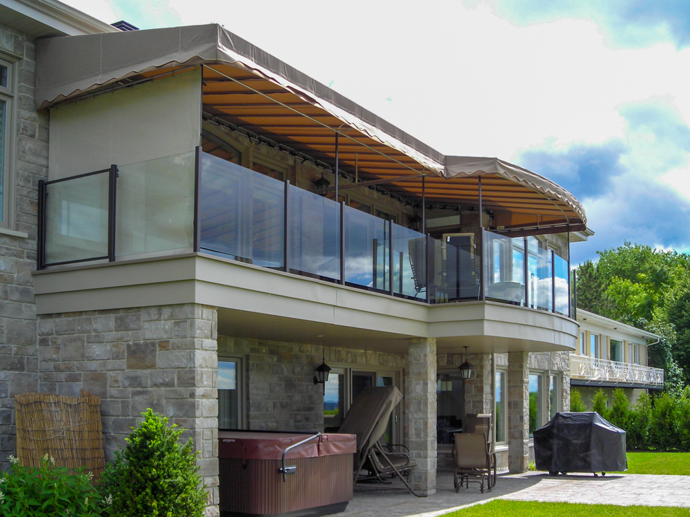 Projet auvent patio fixe réalisé par Abris-Temps